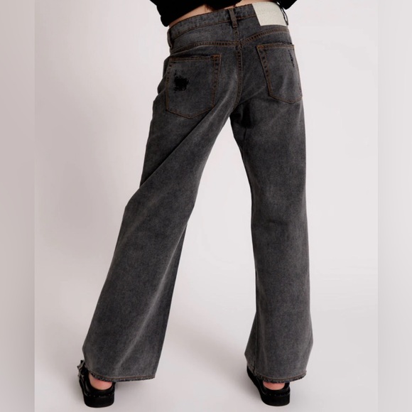 ONE TEASPOON RECYCLED BLACK LOWRIDER WIDE LEG JEANS size 24 - Picture 2 of 7